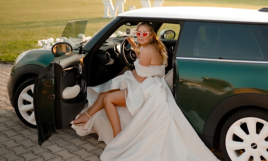 Miloš Obert "keď pseudofotografi stoja s mobilmi v uličke a fotia, tak nech si..."